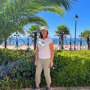 Meet your Posher, Pam